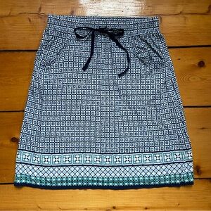 Max Studio Women's Patterned Skirt with Pockets - Size XS - Navy/Green P…